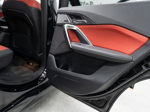 Used 2024 BMW X1 w/ M Sport Line w/ Premium Package image 35