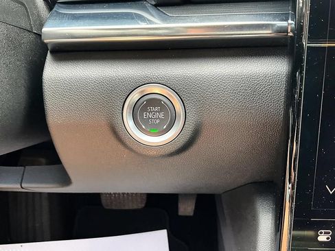 Used 2025 GMC Terrain Elevation AWD/4WD image 20