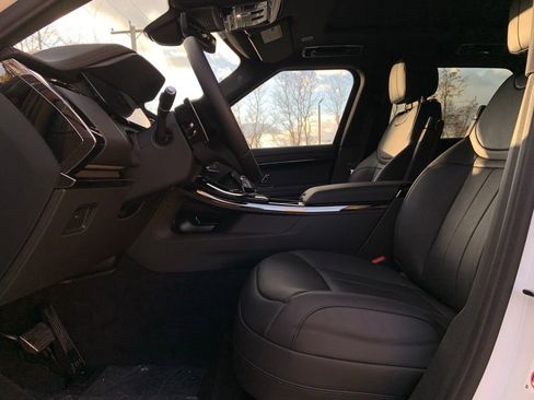 New 2026 Land Rover Range Rover Sport Dynamic SE image 11