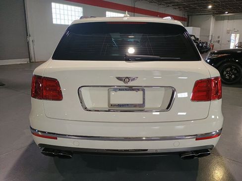 Used 2020 Bentley Bentayga AWD/4WD image 4
