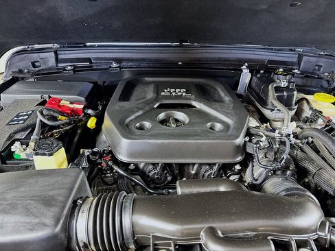 Used 2020 Jeep Wrangler Unlimited Sport S AWD/4WD image 27