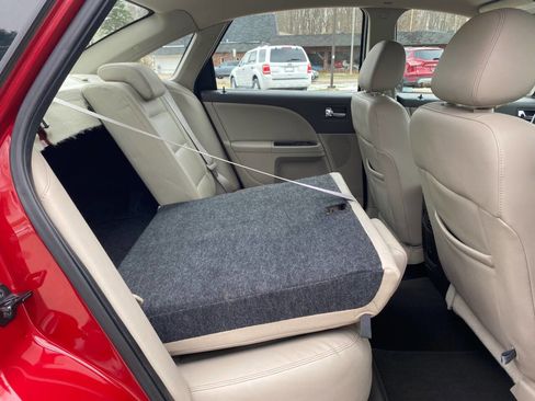 Used 2009 Ford Taurus Limited image 34