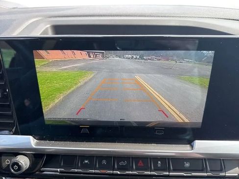 Used 2023 Chevrolet Silverado 1500 LT w/ Protection Package AWD/4WD image 22