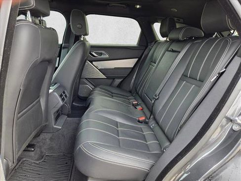 Certified 2022 Land Rover Range Rover Velar R-Dynamic S image 16
