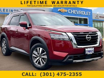 Used 2024 Nissan Pathfinder SL