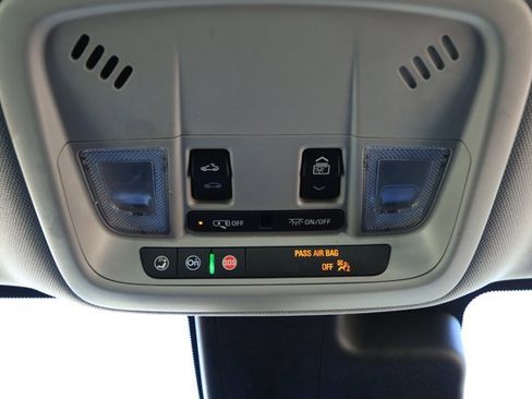 Used 2024 Chevrolet Malibu LT image 19