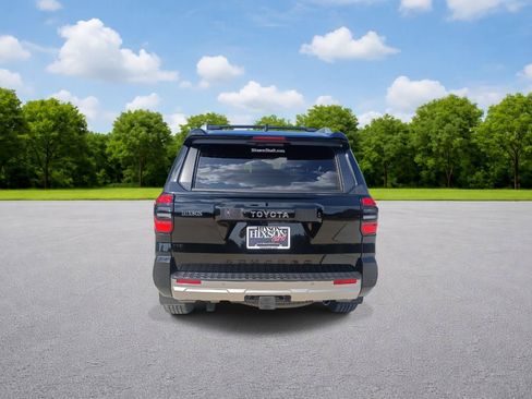 New 2026 Toyota 4Runner Limited AWD/4WD image 5
