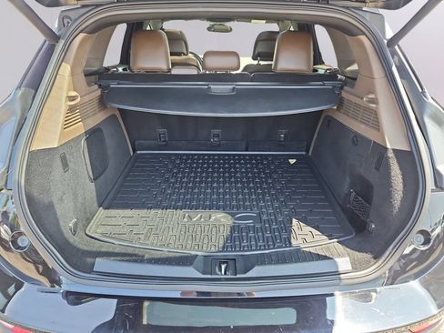 Used 2017 Lincoln MKC Reserve w/ Lincoln MKC Climate Package AWD/4WD image 37