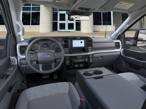 New 2026 Ford F350 XLT w/ 360-Degree Camera Package RWD image 9