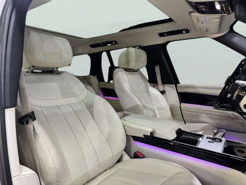 Used 2025 Land Rover Range Rover Autobiography image 44