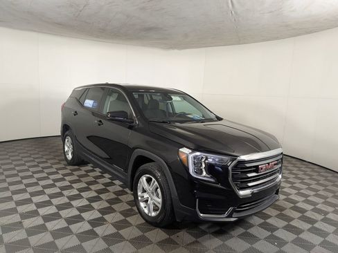 Certified 2024 GMC Terrain SLE image 7