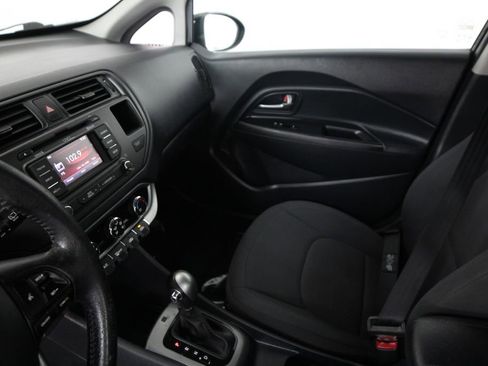 Used 2013 Kia Rio EX w/ Convenience Pkg FWD image 20
