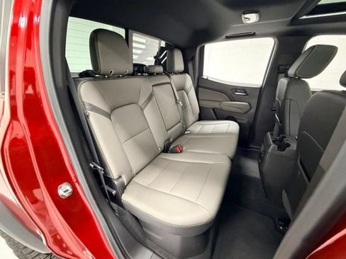 Certified 2025 Chevrolet Colorado ZR2 w/ Midnight Edition AWD/4WD image 23
