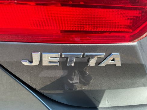 Used 2013 Volkswagen Jetta S FWD image 17