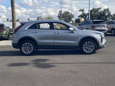 Used 2024 Cadillac XT4 Premium Luxury image 27