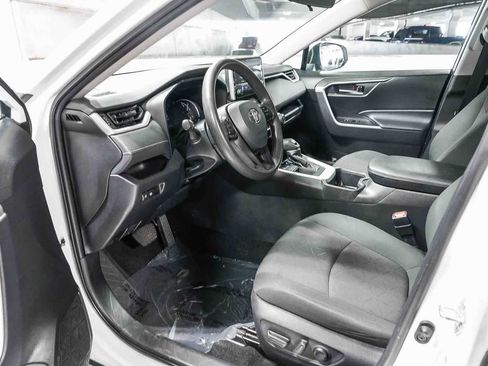 Certified 2024 Toyota RAV4 XLE FWD image 18