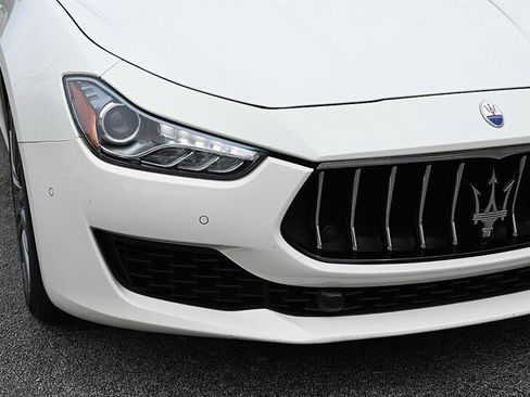 Used 2019 Maserati Ghibli S Q4 AWD/4WD image 10