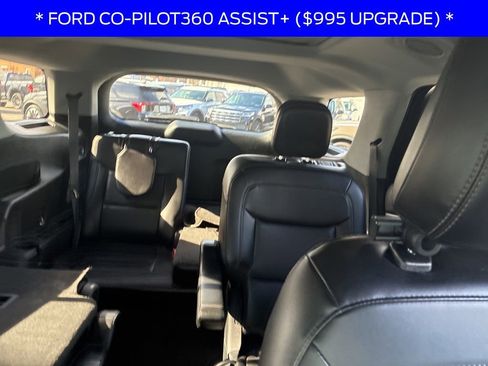 Used 2023 Ford Explorer XLT w/ Equipment Group 202A image 9