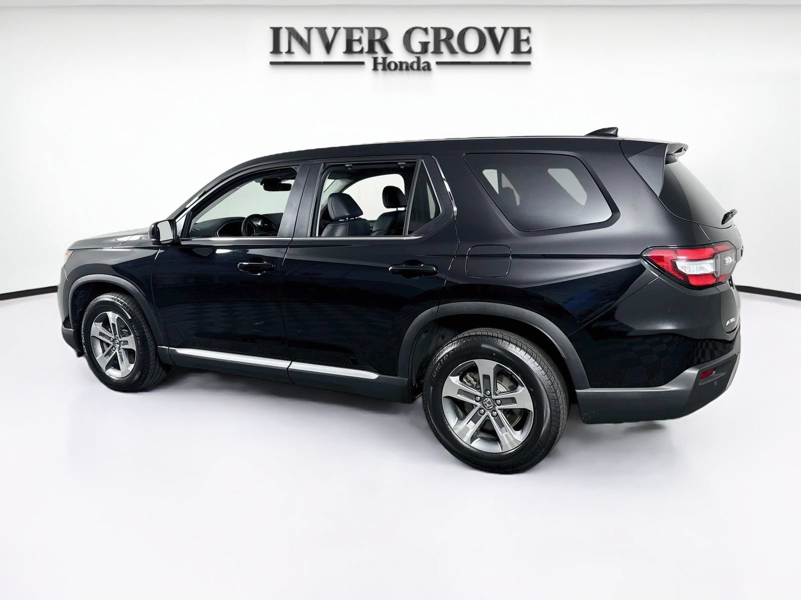 Certified 2023 Honda Pilot EX-L image 7
