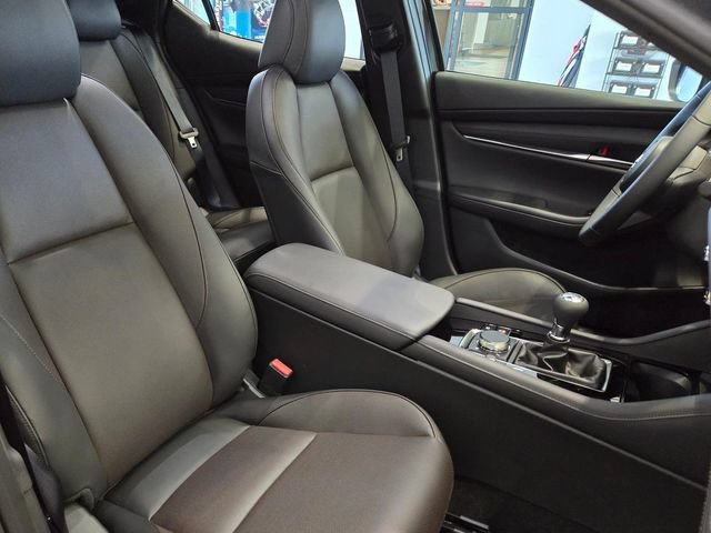 New 2026 MAZDA MAZDA3 2.5 S Hatchback w/ Premium Pkg FWD image 15
