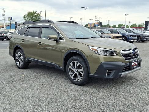 Used 2021 Subaru Outback Limited AWD/4WD image 3