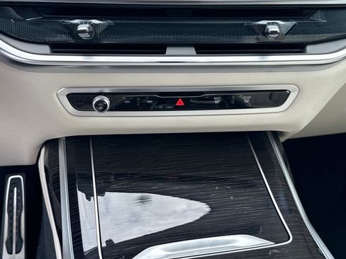 New 2026 BMW X7 xDrive40i w/ Executive Package image 20