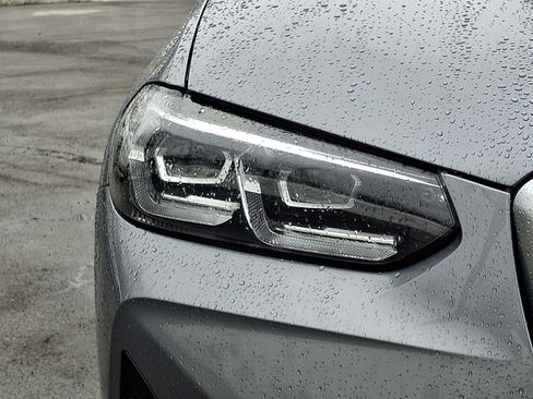 Certified 2024 BMW X3 xDrive30i w/ Premium Package image 9