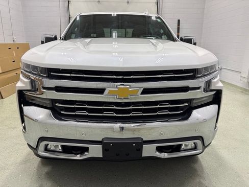 Used 2020 Chevrolet Silverado 1500 LTZ w/ LTZ Premium Package AWD/4WD image 10