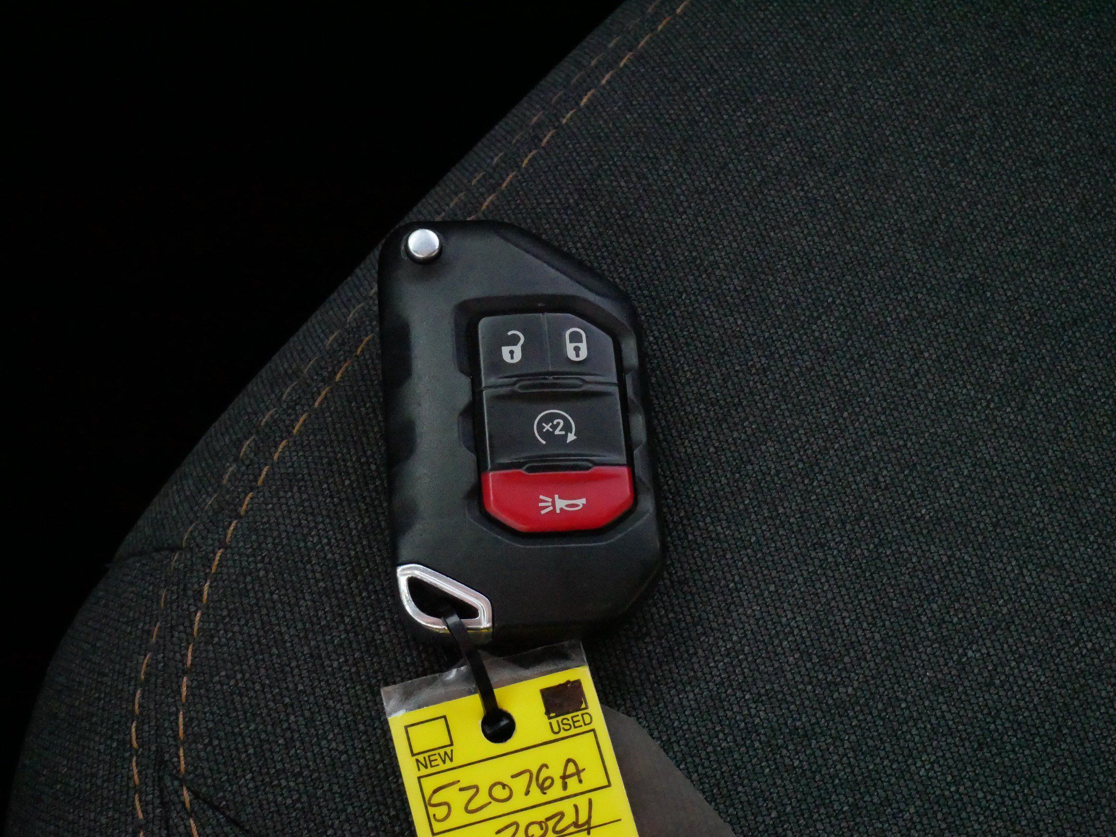 Used 2024 Jeep Wrangler Sport AWD/4WD image 32