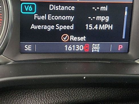 Certified 2023 GMC Acadia SLT w/ Elevation Edition image 19