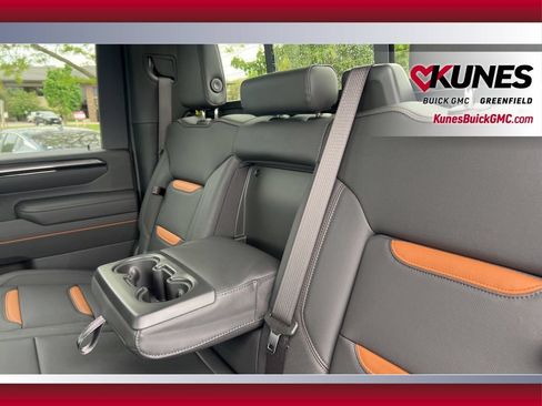 New 2026 GMC Sierra 2500 AT4 w/ Technology Package AWD/4WD image 35