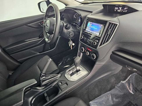 Used 2022 Subaru Crosstrek 2.0i AWD/4WD image 11