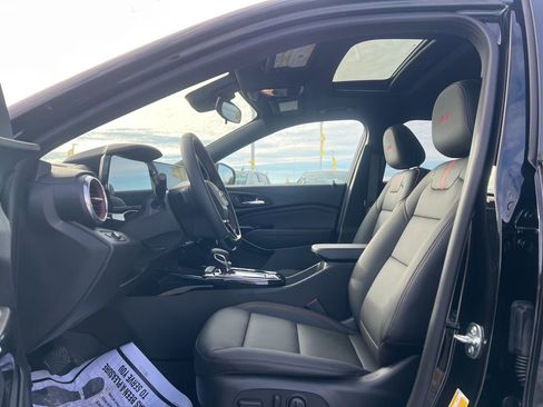 New 2026 Chevrolet Trax RS w/ Sunroof Package image 11