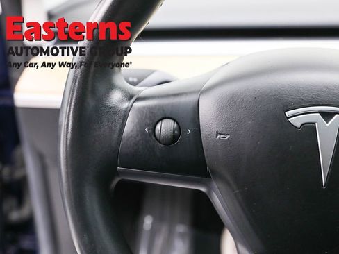 Used 2018 Tesla Model 3 Long Range image 15