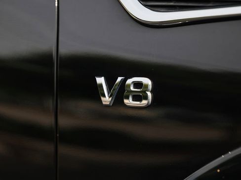 Used 2022 Nissan Armada SV w/ SV Appearance Package AWD/4WD image 7