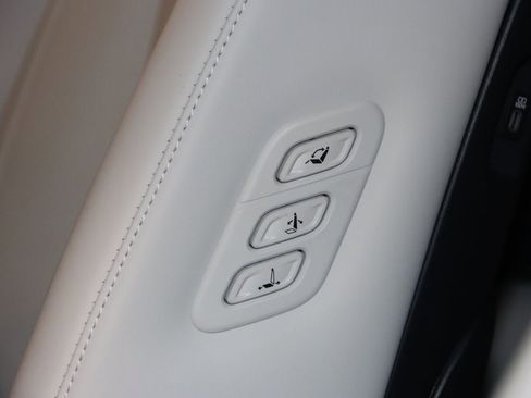 Used 2026 Hyundai Palisade Calligraphy image 18