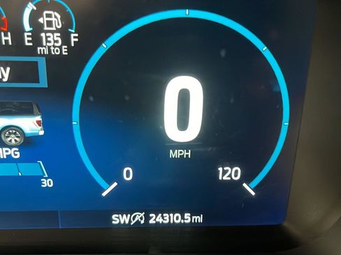 Used 2021 Ford F150 Lariat w/ Equipment Group 502A High image 17