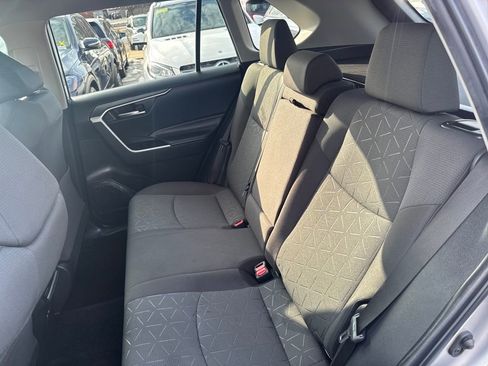 Used 2023 Toyota RAV4 XLE image 32