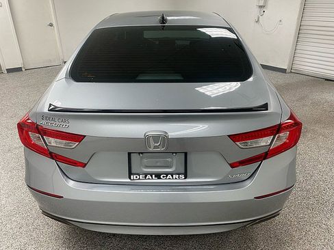 Used 2021 Honda Accord Sport image 6