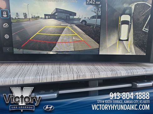 Used 2024 Hyundai Santa Fe Calligraphy FWD image 20