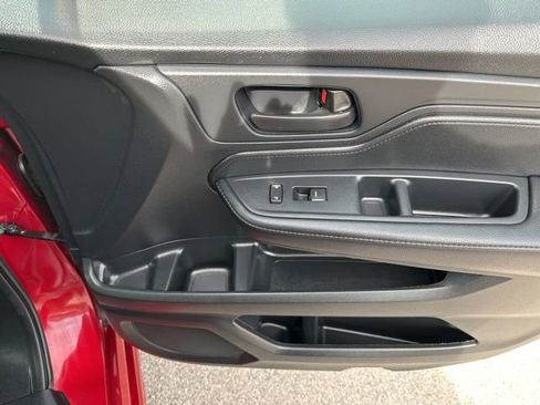 Used 2025 Honda Odyssey Sport-L image 12