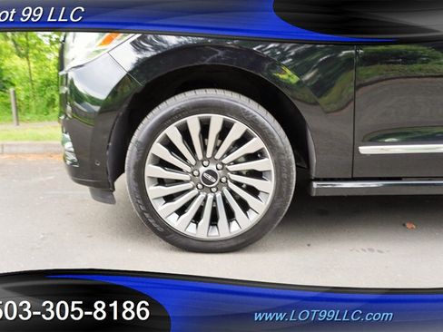 Used 2018 Lincoln Navigator L Reserve w/ Technology Package AWD/4WD image 42