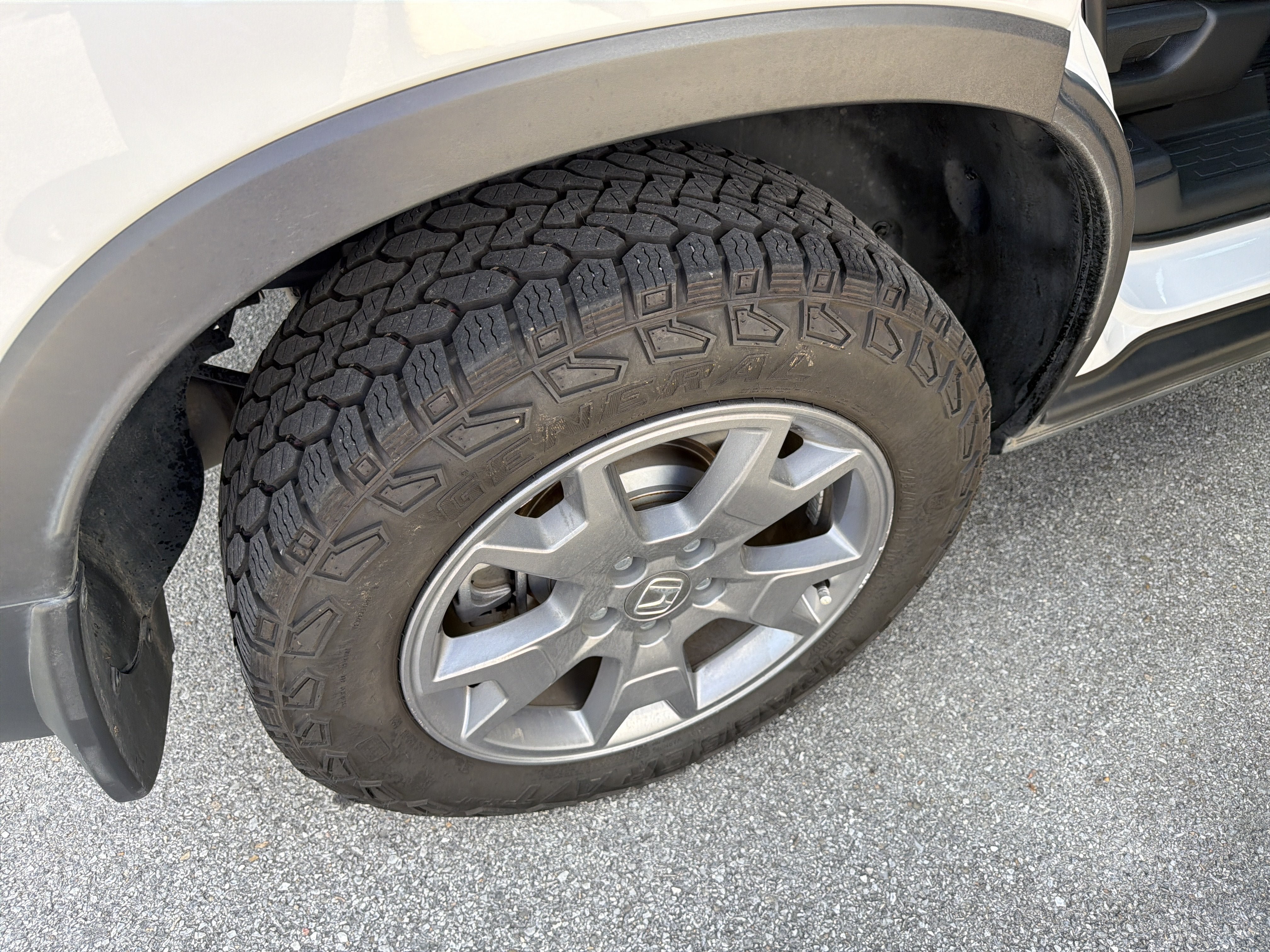 Used 2025 Honda Passport TrailSport image 24