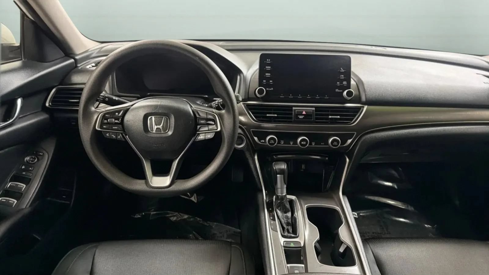 Used 2019 Honda Accord LX image 10