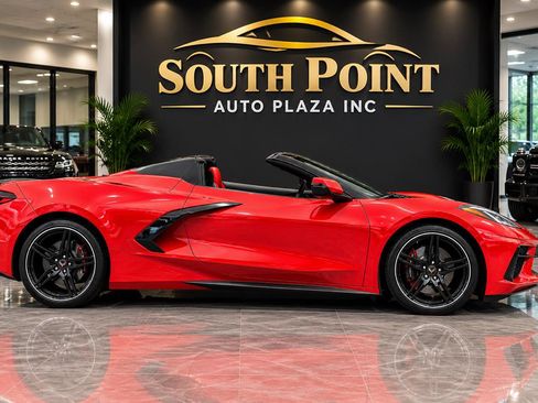 Used 2020 Chevrolet Corvette Stingray Convertible w/ 1LT RWD image 5