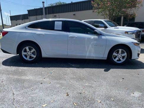 Used 2024 Chevrolet Malibu LT FWD image 6