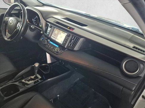 Used 2017 Toyota RAV4 Limited w/ Carpet Mat Package FWD image 21
