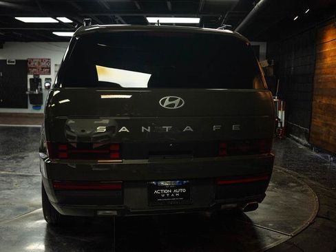 Used 2025 Hyundai Santa Fe SEL FWD image 6