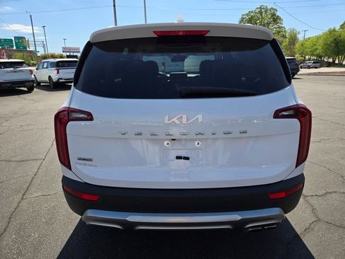 Used 2022 Kia Telluride S AWD/4WD image 6