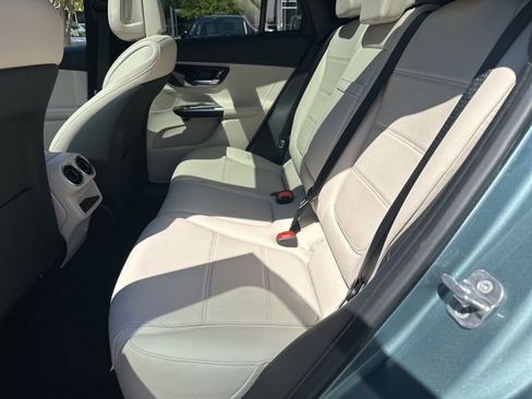 New 2026 Mercedes-Benz GLC 300 image 23